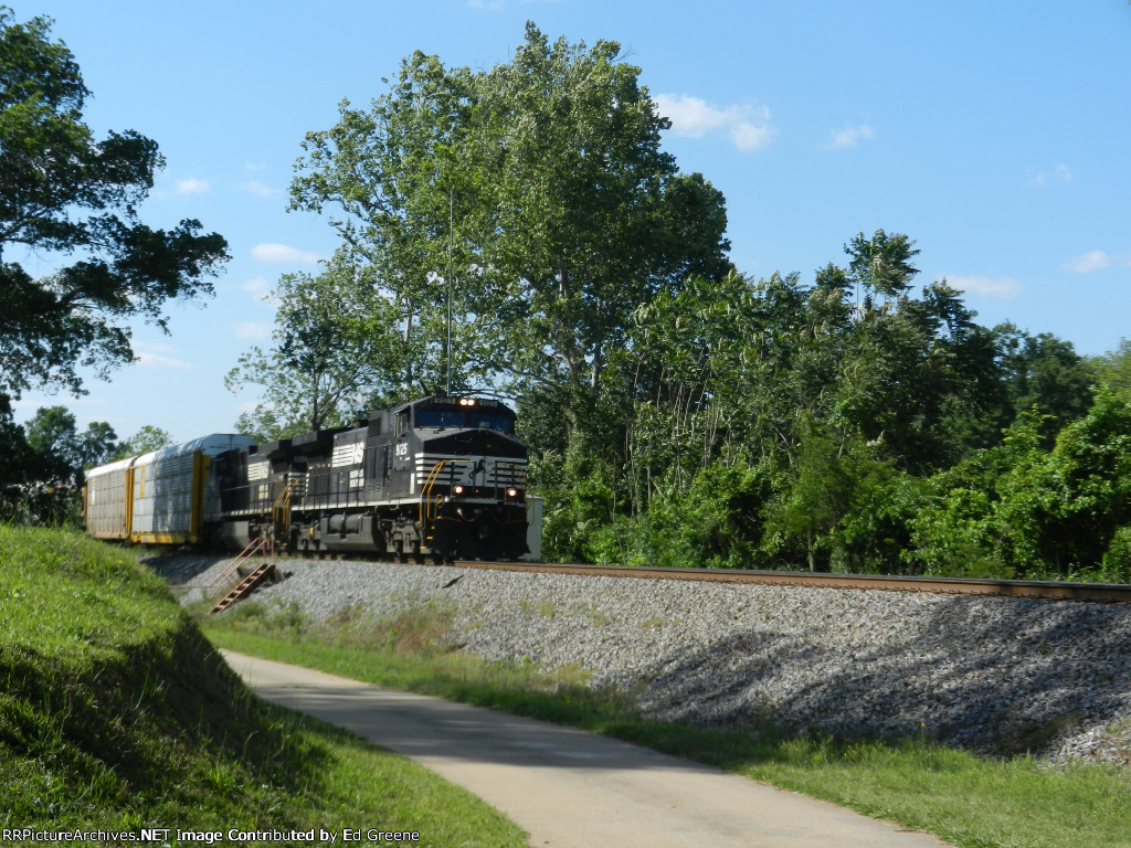 2012-04-23 Norfolk Southern Frieght 